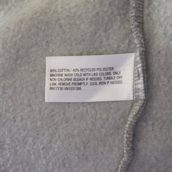 Wild Fable Women's Grey Sz XS Fleece Cropped Crew Sweatshirt Sweater Top - Picture 11 of 11